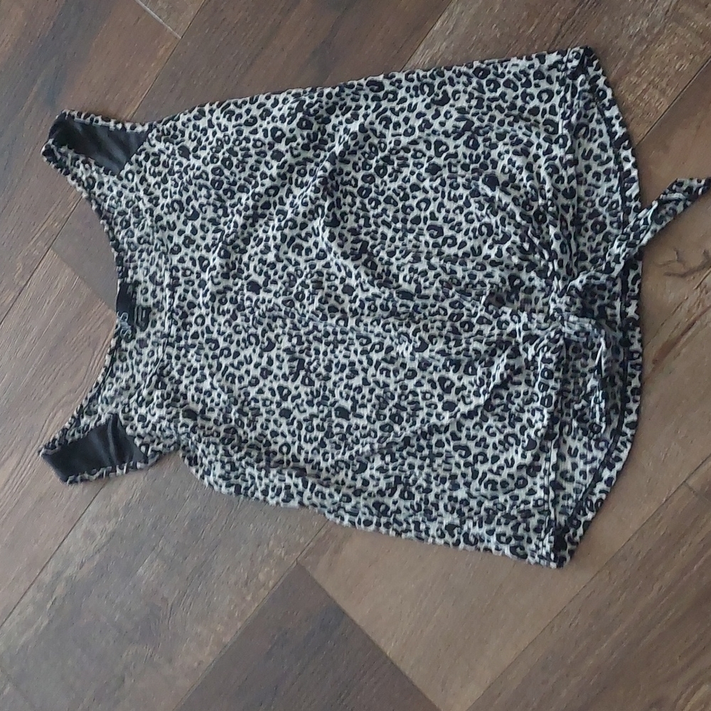 Leopard‎ tank